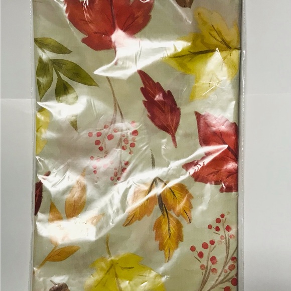 Fall Foliage Thanksgiving Bundle Tableware - Picture 2 of 2